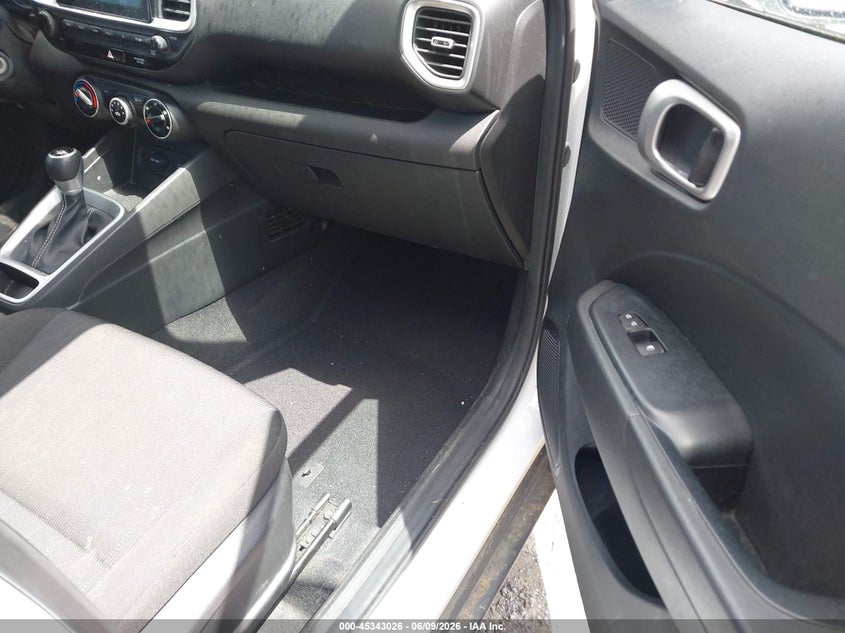2021 Hyundai Venue VIN KMHRB8A34MU076288 IAAI salvage auction — NORMAL WEAR, Salvage Title, sold $2,050 on 2026-07-15 (photo 5)