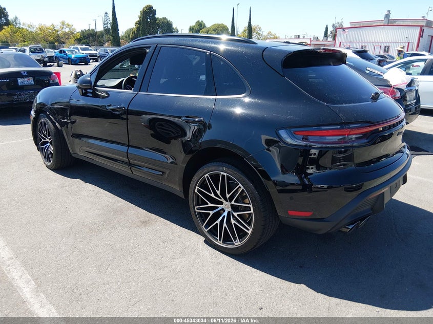 2023 Porsche Macan VIN WP1AA2A58PLB16982 IAAI salvage auction — LEFT FRONT, Salvage Title, sold $27,550 on 2026-08-17 (photo 3)