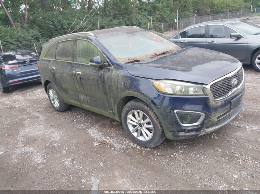 2016 Kia Sorento VIN 5XYPGDA38GG146046 IAAI salvage auction — NORMAL WEAR, Clear (Indiana), sold $1,200 on 2026-07-15 (photo 1)