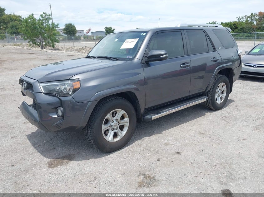 2016 Toyota 4runner VIN JTEZU5JR5G5112825 IAAI salvage auction — RIGHT FRONT, Rebuildable (Florida), sold $9,700 on 2026-07-09 (photo 2)
