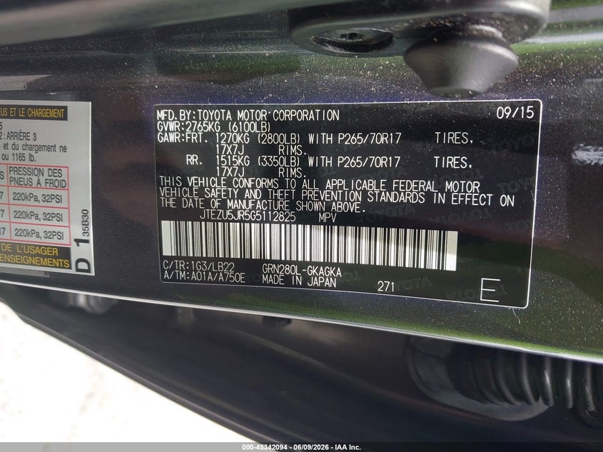 2016 Toyota 4runner VIN JTEZU5JR5G5112825 IAAI salvage auction — RIGHT FRONT, Rebuildable (Florida), sold $9,700 on 2026-07-09 (photo 9)