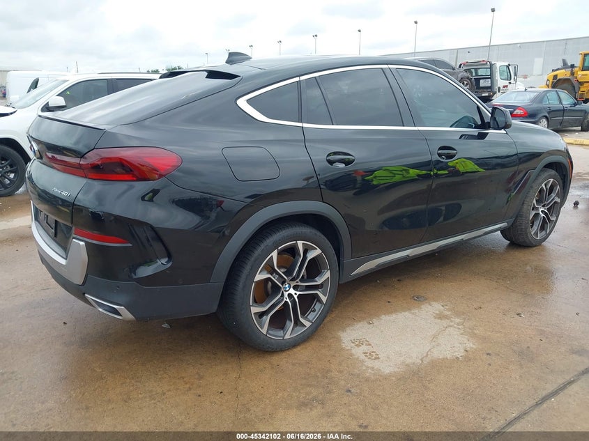 2022 BMW X6 VIN 5UXCY6C06N9N23934 IAAI salvage auction — WATER/FLOOD, Salvage (Texas), sold $26,250 on 2026-07-09 (photo 4)