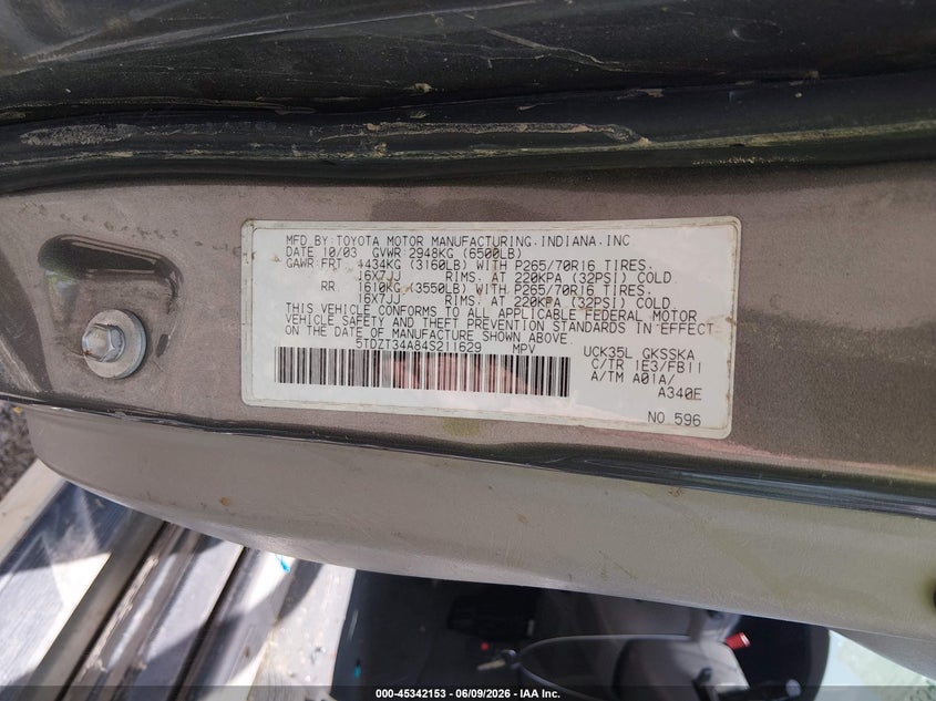 2004 Toyota Sequoia VIN 5TDZT34A84S211629 IAAI salvage auction — LEFT SIDE, Salvage (Texas), sold $250 on 2026-07-15 (photo 9)