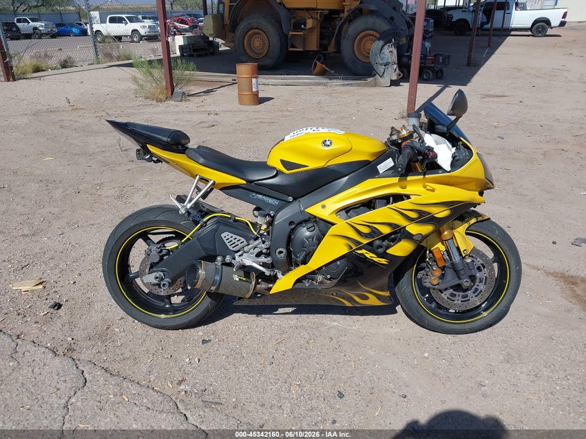 2008 Yamaha Yzfr6 VIN JYARJ16E38A002064 IAAI salvage auction — Burn Engine, Salvage (Arizona), sold $1,950 on 2026-09-10 (photo 4)