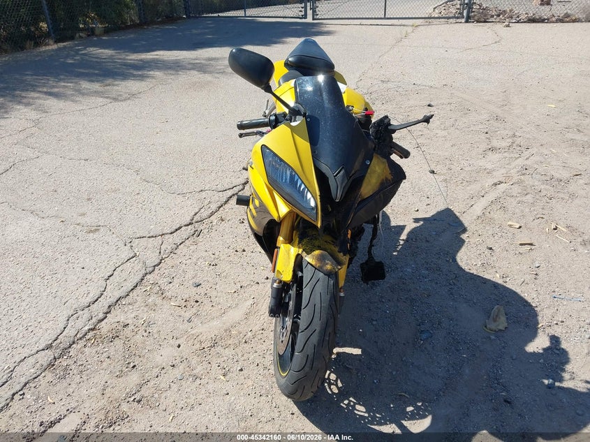 2008 Yamaha Yzfr6 VIN JYARJ16E38A002064 IAAI salvage auction — Burn Engine, Salvage (Arizona), sold $1,950 on 2026-09-10 (photo 5)