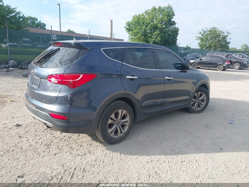 2016 Hyundai Santa fe VIN 5XYZT3LB6GG339380 IAAI salvage auction — NORMAL WEAR, Salvage Title, sold $2,300 on 2026-07-17 (photo 4)