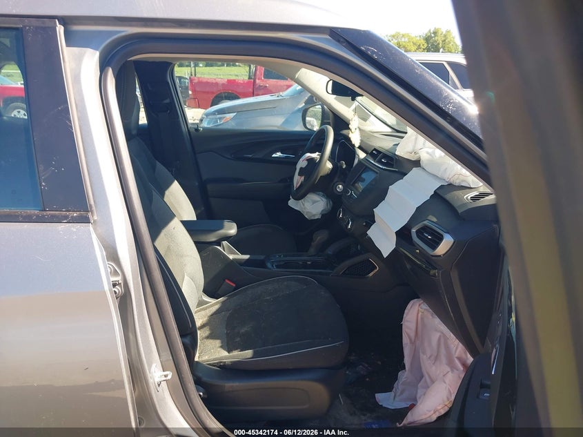 2023 Chevrolet Trailblazer VIN KL79MMS28PB191437 IAAI salvage auction — FRONT END, Salvage Title, sold $25 on 2026-07-28 (photo 5)