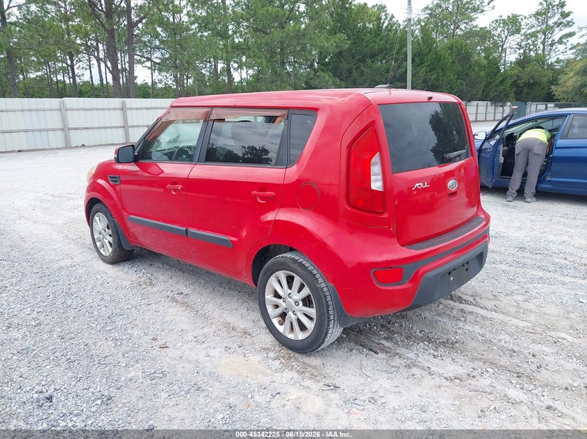 2012 Kia Soul VIN KNDJT2A68C7420854 IAAI salvage auction — NORMAL WEAR, Clear (Florida), sold $500 on 2026-07-16 (photo 3)