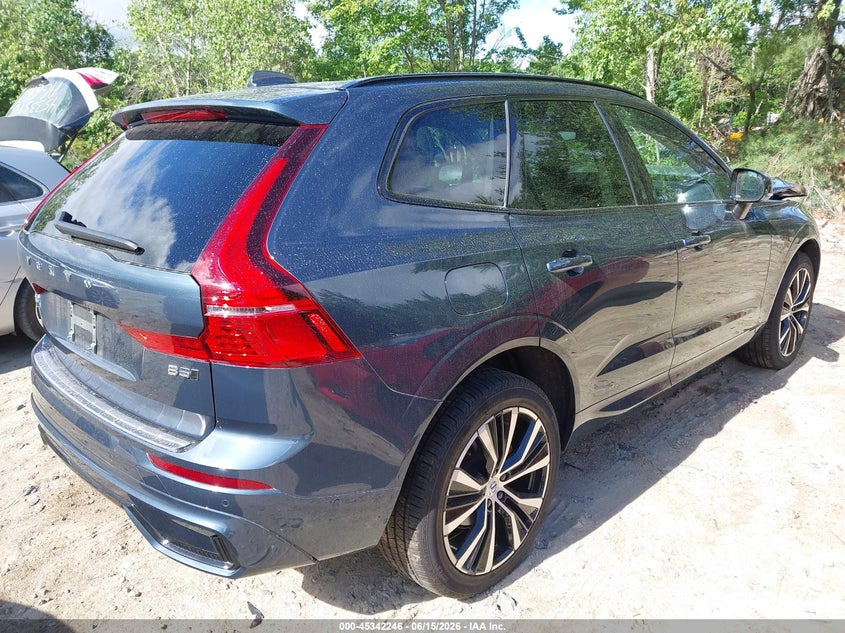 2024 Volvo Xc60 VIN YV4L12RL8R1840860 IAAI salvage auction — FRONT END, Salvage Title, sold $12,700 on 2026-08-06 (photo 4)