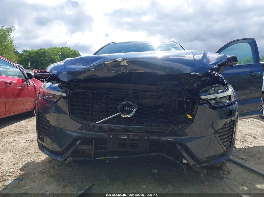 2024 Volvo Xc60 VIN YV4L12RL8R1840860 IAAI salvage auction — FRONT END, Salvage Title, sold $12,700 on 2026-08-06 (photo 6)