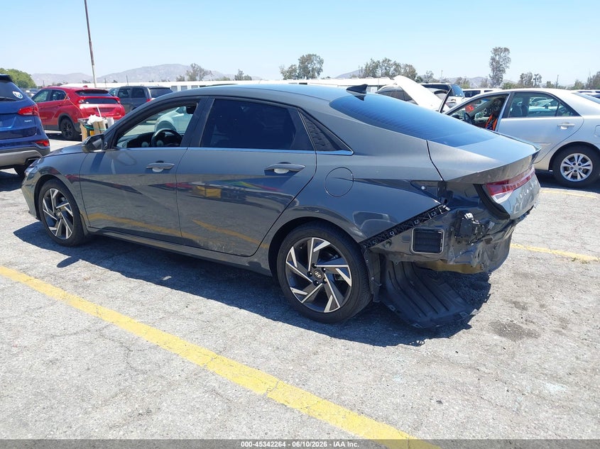 2024 Hyundai Elantra VIN KMHLP4DG7RU738077 IAAI salvage auction — REAR END, Salvage Title, sold $8,650 on 2026-07-20 (photo 3)