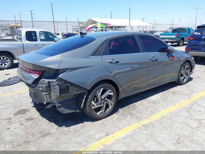 2024 Hyundai Elantra VIN KMHLP4DG7RU738077 IAAI salvage auction — REAR END, Salvage Title, sold $8,650 on 2026-07-20 (photo 4)