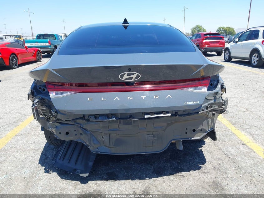 2024 Hyundai Elantra VIN KMHLP4DG7RU738077 IAAI salvage auction — REAR END, Salvage Title, sold $8,650 on 2026-07-20 (photo 6)