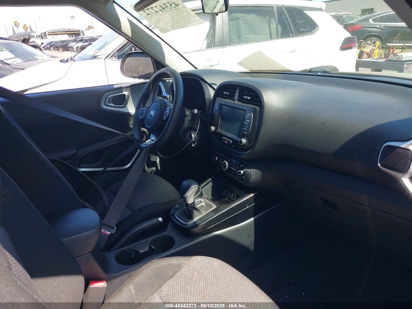 2021 Kia Soul VIN KNDJ23AU7M7760179 IAAI salvage auction — REAR END, Salvage Title, sold $3,750 on 2026-07-15 (photo 5)
