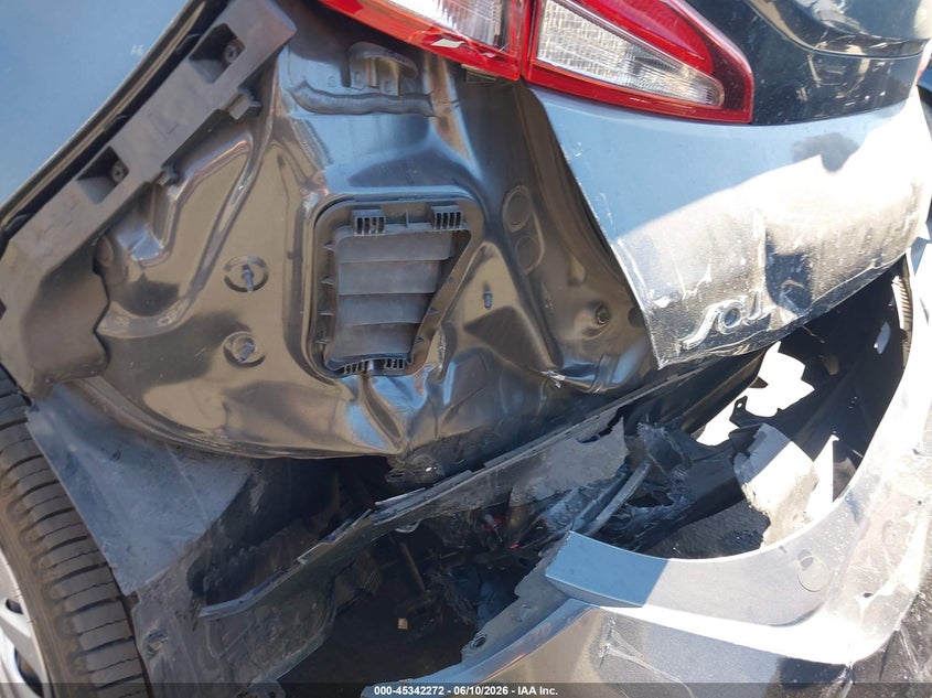 2021 Kia Soul VIN KNDJ23AU7M7760179 IAAI salvage auction — REAR END, Salvage Title, sold $3,750 on 2026-07-15 (photo 6)