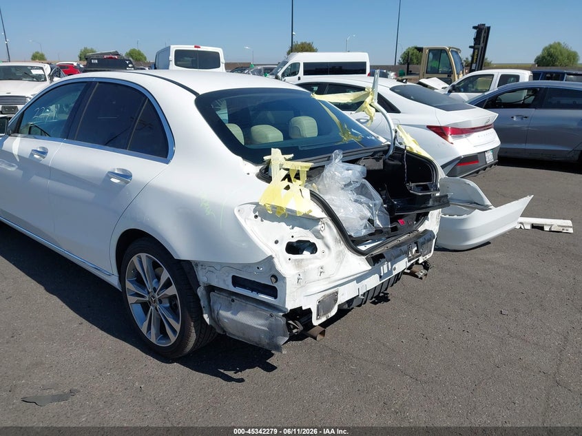 2020 Mercedes-benz C-klasse VIN WDDWF8DB8LR527888 IAAI salvage auction — REAR END, Salvage Title, sold $7,150 on 2026-07-24 (photo 3)
