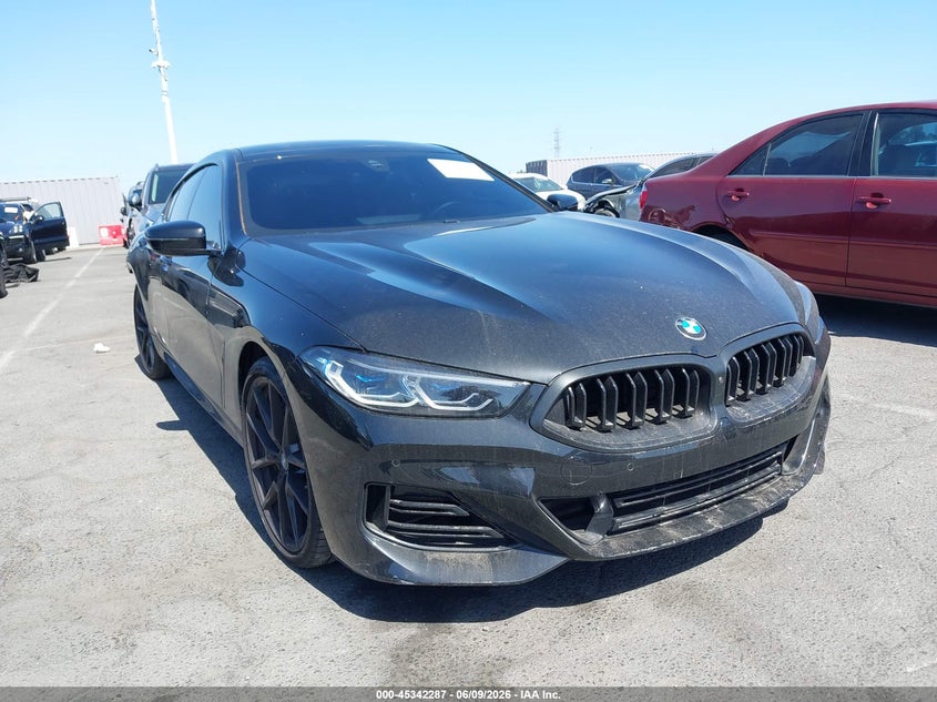 2026 BMW 8 Series VIN WBAGV2C01TCV31926 — IAAI salvage auction photo