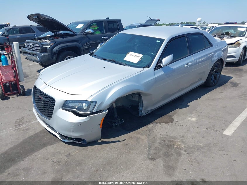 2021 Chrysler 300 VIN 2C3CCABGXMH629680 IAAI salvage auction — LEFT FRONT, Salvage (North Carolina), sold $5,300 on 2026-07-26 (photo 2)