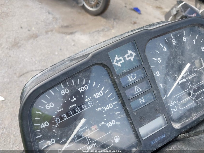 1987 BMW K75 VIN WB1057405H0131194 IAAI salvage auction — LEFT SIDE, Clear (Indiana), sold $25 on 2026-07-29 (photo 7)