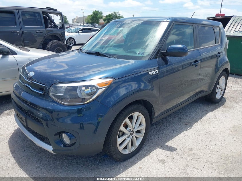 2018 Kia Soul VIN KNDJP3A50J7596246 IAAI salvage auction — NORMAL WEAR, Salvage Title, sold $725 on 2026-07-14 (photo 2)