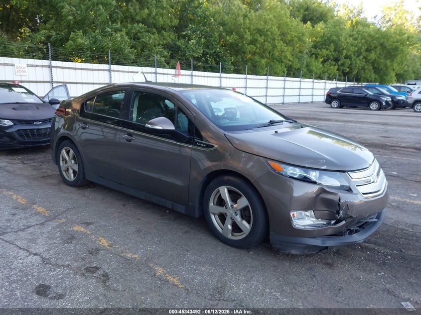2014 Chevrolet Volt VIN 1G1RB6E40EU129753 IAAI salvage auction — LEFT FRONT, Clear (Michigan), sold $950 on 2026-07-09 (photo 1)