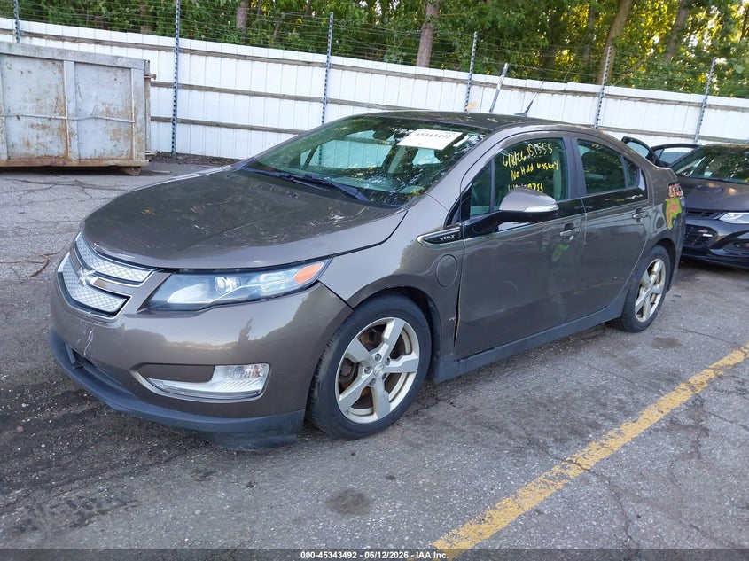 2014 Chevrolet Volt VIN 1G1RB6E40EU129753 IAAI salvage auction — LEFT FRONT, Clear (Michigan), sold $950 on 2026-07-09 (photo 2)