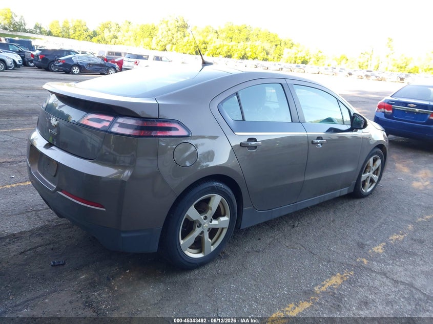 2014 Chevrolet Volt VIN 1G1RB6E40EU129753 IAAI salvage auction — LEFT FRONT, Clear (Michigan), sold $950 on 2026-07-09 (photo 4)