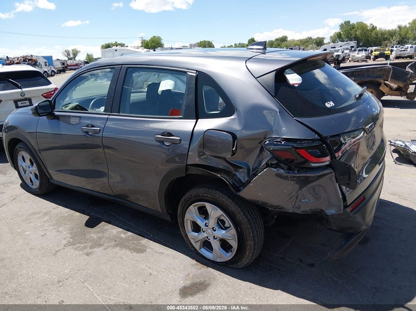 2023 Honda Hr-v VIN 3CZRZ2H33PM743891 IAAI salvage auction — RIGHT SIDE, Salvage (Utah), sold $3,475 on 2026-07-09 (photo 3)
