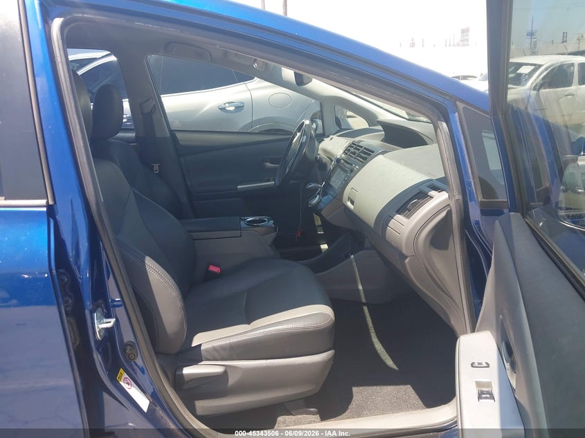 2014 Toyota Prius v VIN JTDZN3EUXE3314153 IAAI salvage auction — LEFT FRONT, Salvage (California), sold $2,100 on 2026-07-22 (photo 5)