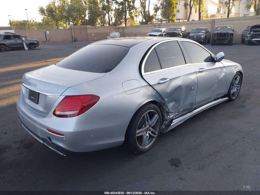 2017 Mercedes-benz E-klasse VIN WDDZF4JB6HA243241 IAAI salvage auction — RIGHT SIDE, Wait Title, sold $5,600 on 2026-08-14 (photo 4)
