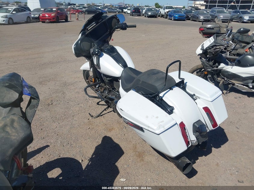 2024 Harley-davidson Street glide VIN 1HD1KB71XRB628978 IAAI salvage auction — UNKNOWN, Salvage (Arizona), sold $6,700 on 2026-07-21 (photo 3)
