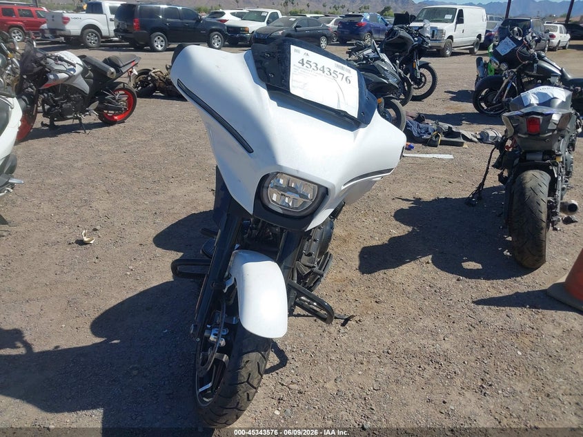 2024 Harley-davidson Street glide VIN 1HD1KB71XRB628978 IAAI salvage auction — UNKNOWN, Salvage (Arizona), sold $6,700 on 2026-07-21 (photo 5)