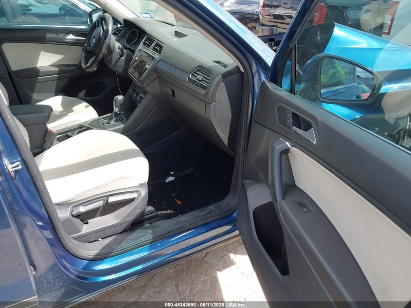 2019 Volkswagen Tiguan VIN 3VV3B7AX0KM063435 IAAI salvage auction — FRONT END, Salvage (Texas), sold $2,750 on 2026-08-03 (photo 5)