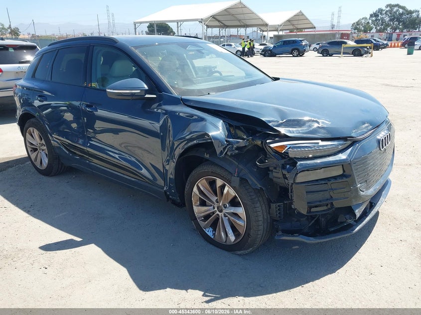 2025 Audi Q6 VIN WA122BGFXSA030896 IAAI salvage auction — RIGHT FRONT, Salvage Title, sold $22,300 on 2026-08-01 (photo 1)