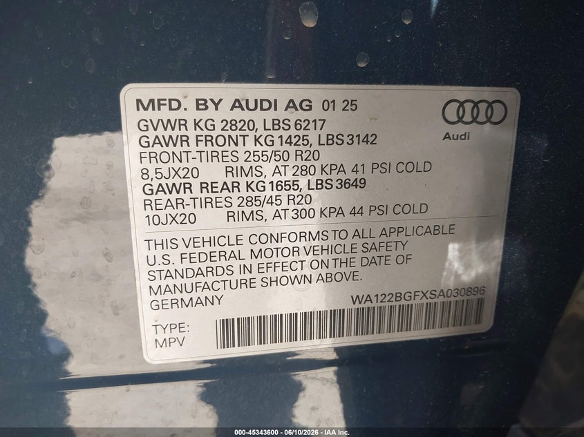 2025 Audi Q6 VIN WA122BGFXSA030896 IAAI salvage auction — RIGHT FRONT, Salvage Title, sold $22,300 on 2026-08-01 (photo 9)