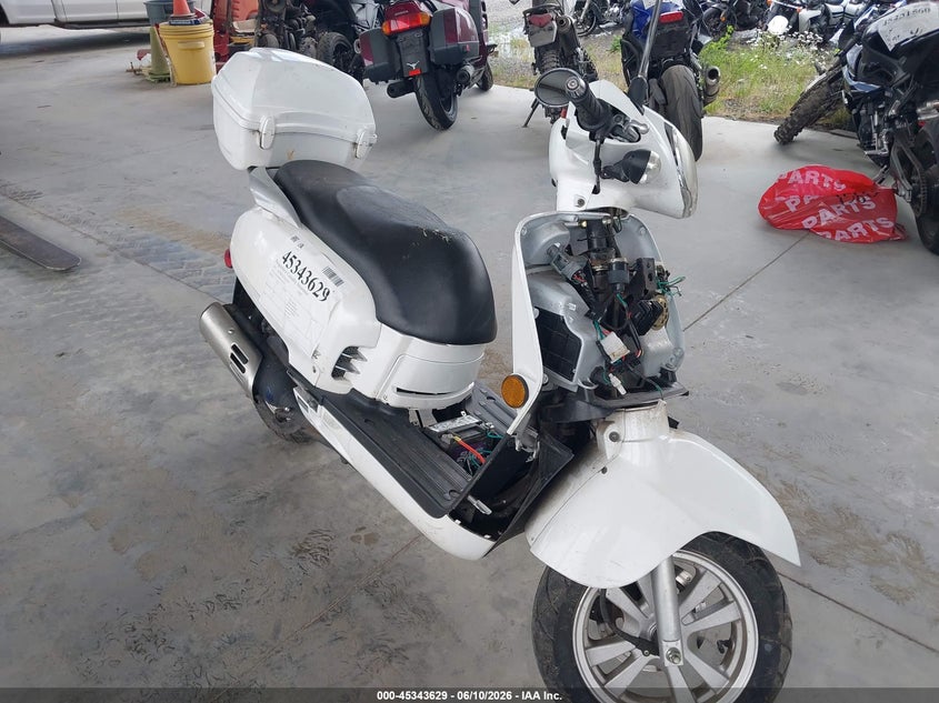 2011 Kymco usa inc Like VIN LC2D10007BC100125 IAAI salvage auction — FRONT END, Bill Of Sale (Washington), sold $50 on 2026-07-07 (photo 1)