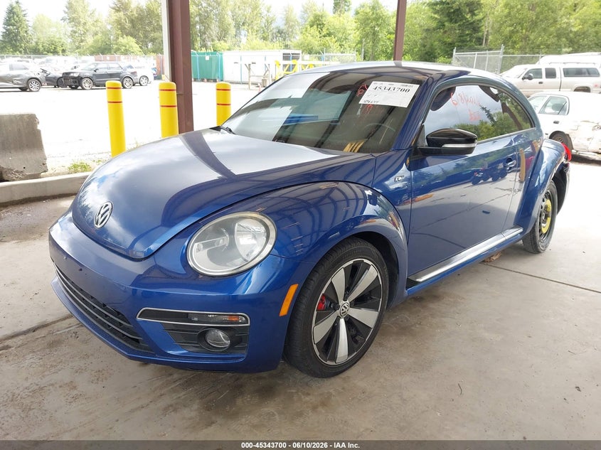 2014 Volkswagen Beetle VIN 3VWVT7AT8EM663882 IAAI salvage auction — LEFT REAR, Salvage Title, sold $2,550 on 2026-07-22 (photo 2)