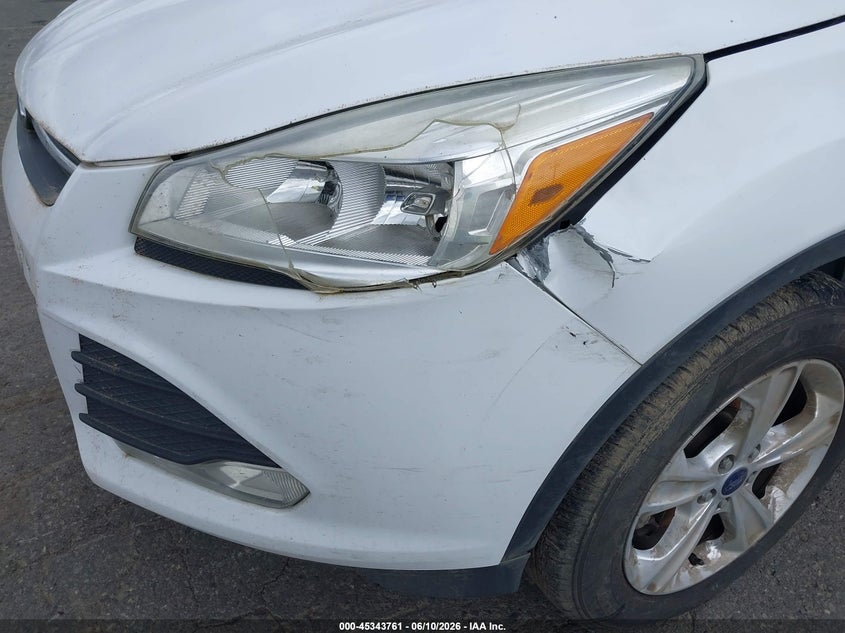 2016 Ford Escape VIN 1FMCU9GX5GUC81798 IAAI salvage auction — NORMAL WEAR, Clear-Dealer Only (Oregon), sold $1,250 on 2026-07-09 (photo 6)