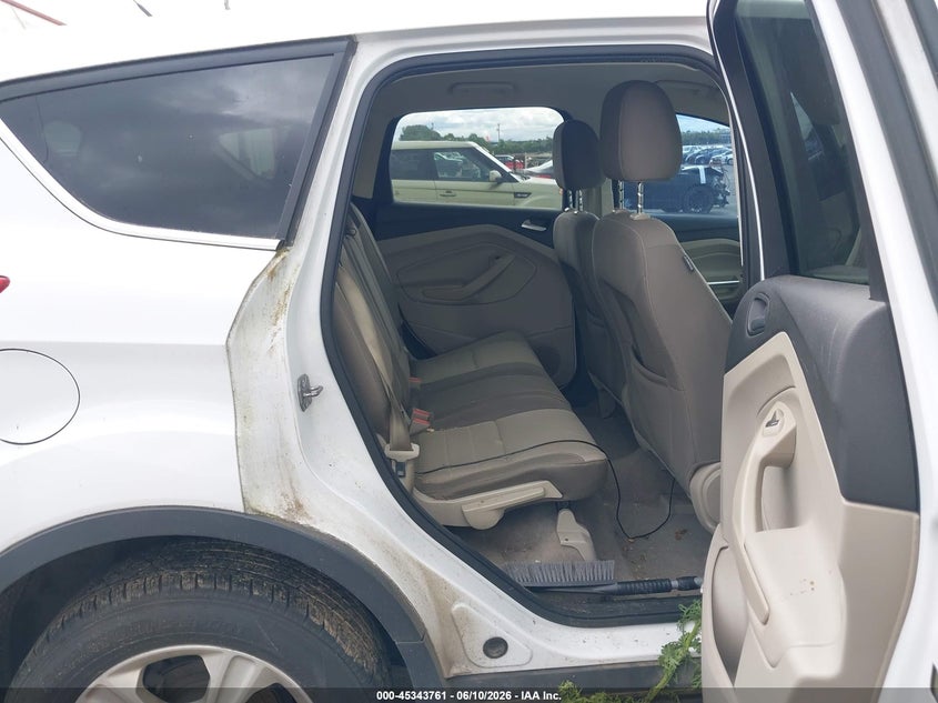 2016 Ford Escape VIN 1FMCU9GX5GUC81798 IAAI salvage auction — NORMAL WEAR, Clear-Dealer Only (Oregon), sold $1,250 on 2026-07-09 (photo 8)