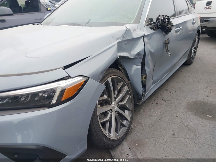 2022 Honda Civic VIN 2HGFE1F93NH315791 IAAI salvage auction — SIDE, Salvage Title, sold $7,700 on 2026-08-31 (photo 6)