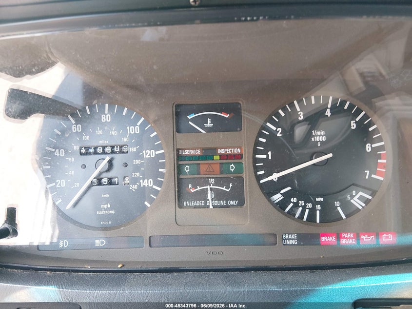 1984 BMW 7er VIN WBAFF740XE7398065 IAAI salvage auction — NORMAL WEAR, Clear (Colorado), sold $1,100 on 2026-07-07 (photo 7)