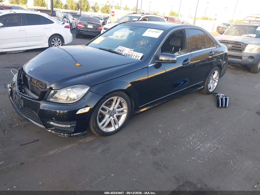 2014 Mercedes-benz C-klasse VIN WDDGF4HB6EG187761 IAAI salvage auction — RIGHT FRONT, Salvage Title, sold $650 on 2026-07-17 (photo 2)