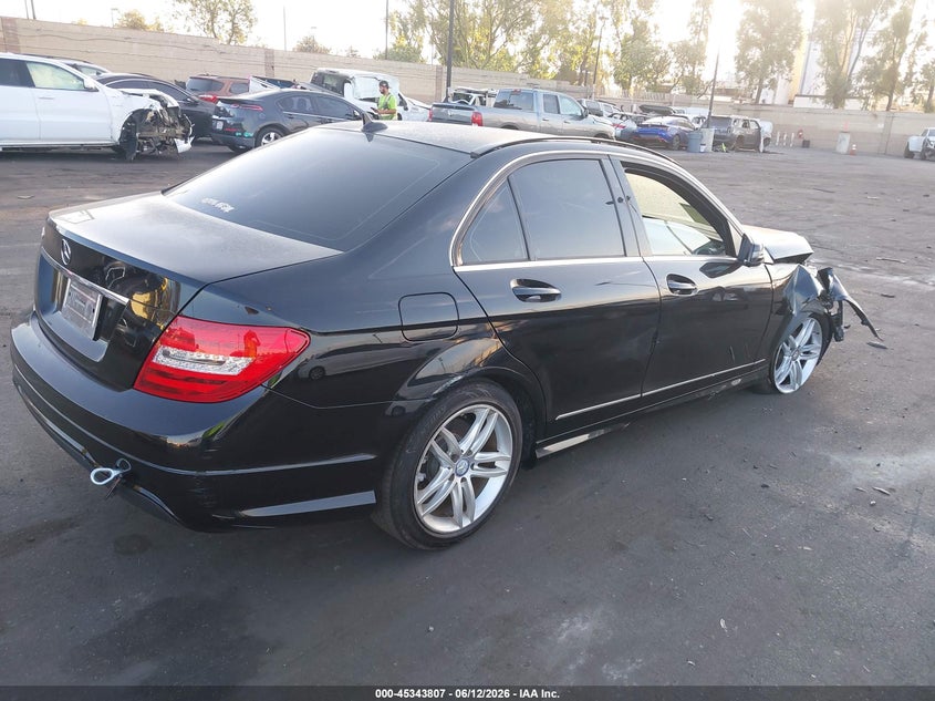 2014 Mercedes-benz C-klasse VIN WDDGF4HB6EG187761 IAAI salvage auction — RIGHT FRONT, Salvage Title, sold $650 on 2026-07-17 (photo 4)