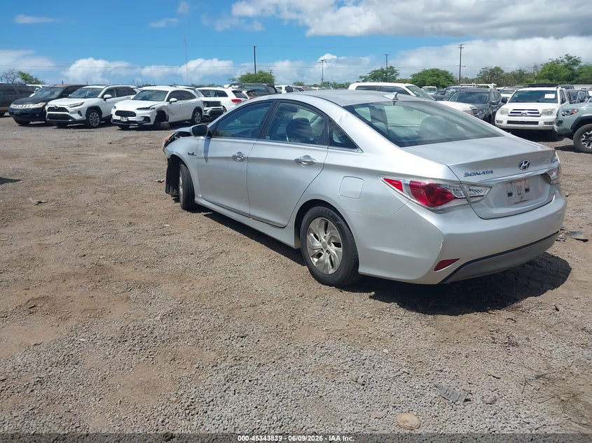 2013 Hyundai VIN KMHEC4A48DA082934 IAAI salvage auction — FRONT END, Salvage (Hawaii), sold $0 on 2026-09-15 (photo 3)