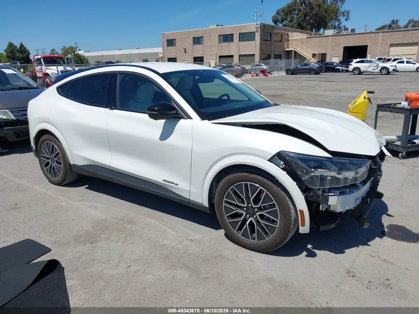 2025 Ford Mustang mach-e VIN 3FMTK3R72SMA12896 — IAAI salvage auction photo