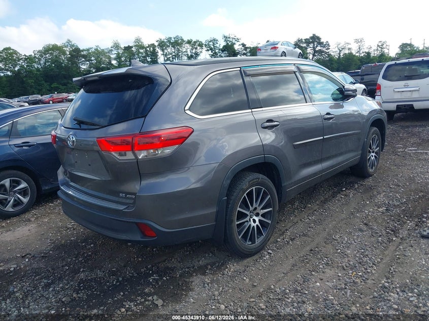 2017 Toyota Highlander VIN 5TDJZRFH3HS455512 IAAI salvage auction — LEFT REAR, Salvage Title, sold $10,475 on 2026-07-28 (photo 4)