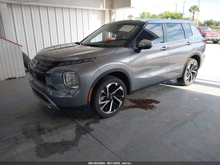 2022 Mitsubishi Outlander VIN JA4J3UA8XNZ082226 IAAI salvage auction — SIDE, Salvage Title, sold $5,900 on 2026-07-22 (photo 2)