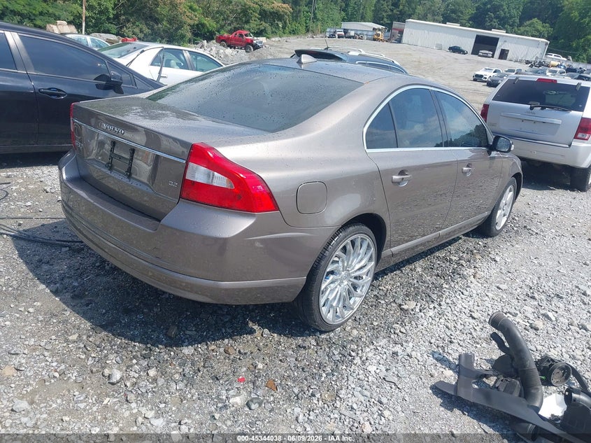 2007 Volvo S80 VIN YV1AS982X71017167 IAAI salvage auction — LEFT & RIGHT, Repossession Paperwork (Georgia), sold $300 on 2026-07-07 (photo 4)