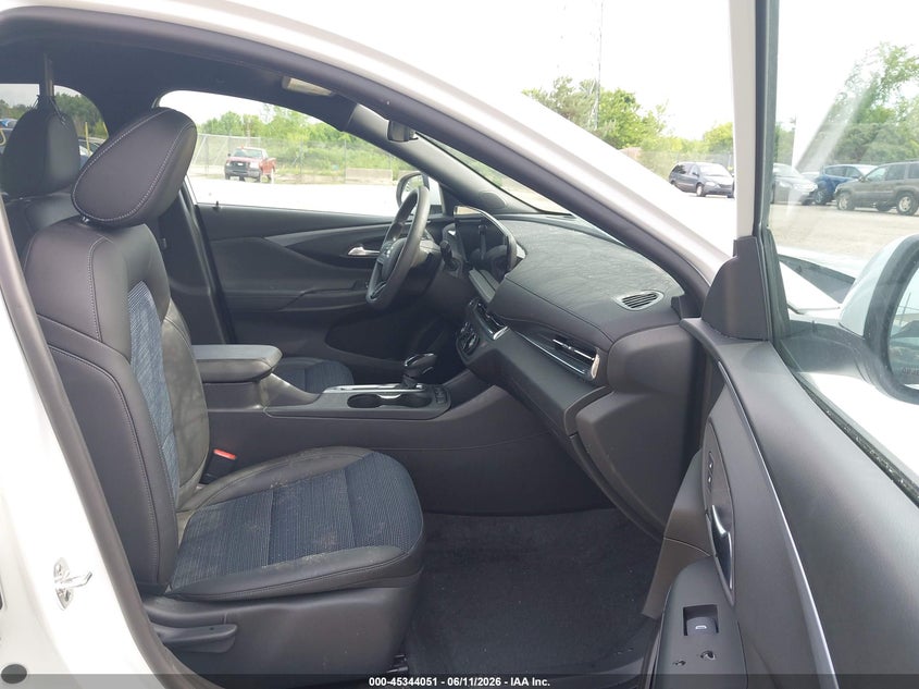 2025 Buick Envista VIN KL47LAEP5SB221211 IAAI salvage auction — FRONT & REAR, Salvage Title, sold $4,550 on 2026-07-31 (photo 5)
