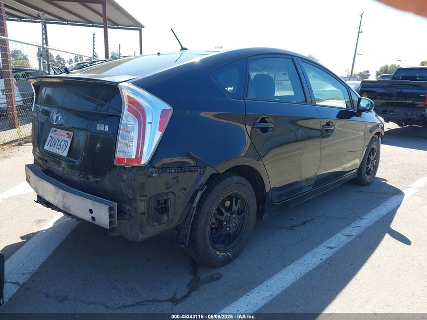 2013 Toyota Prius VIN JTDKN3DU1D5578299 IAAI salvage auction — NORMAL WEAR, Salvage Title, sold $575 on 2026-07-28 (photo 4)